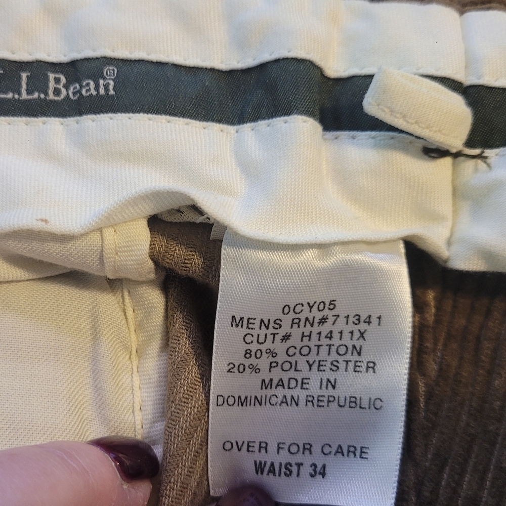 L.L. Bean Men's VTG Brown Corduroy Pleated Pants RN71341 Early 2000s - Picture 2 of 3